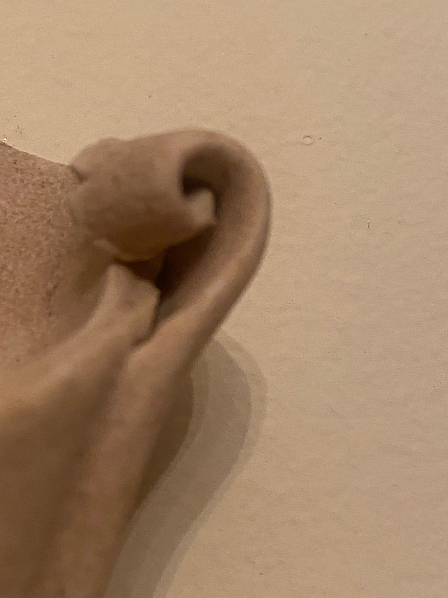 Wall pocket