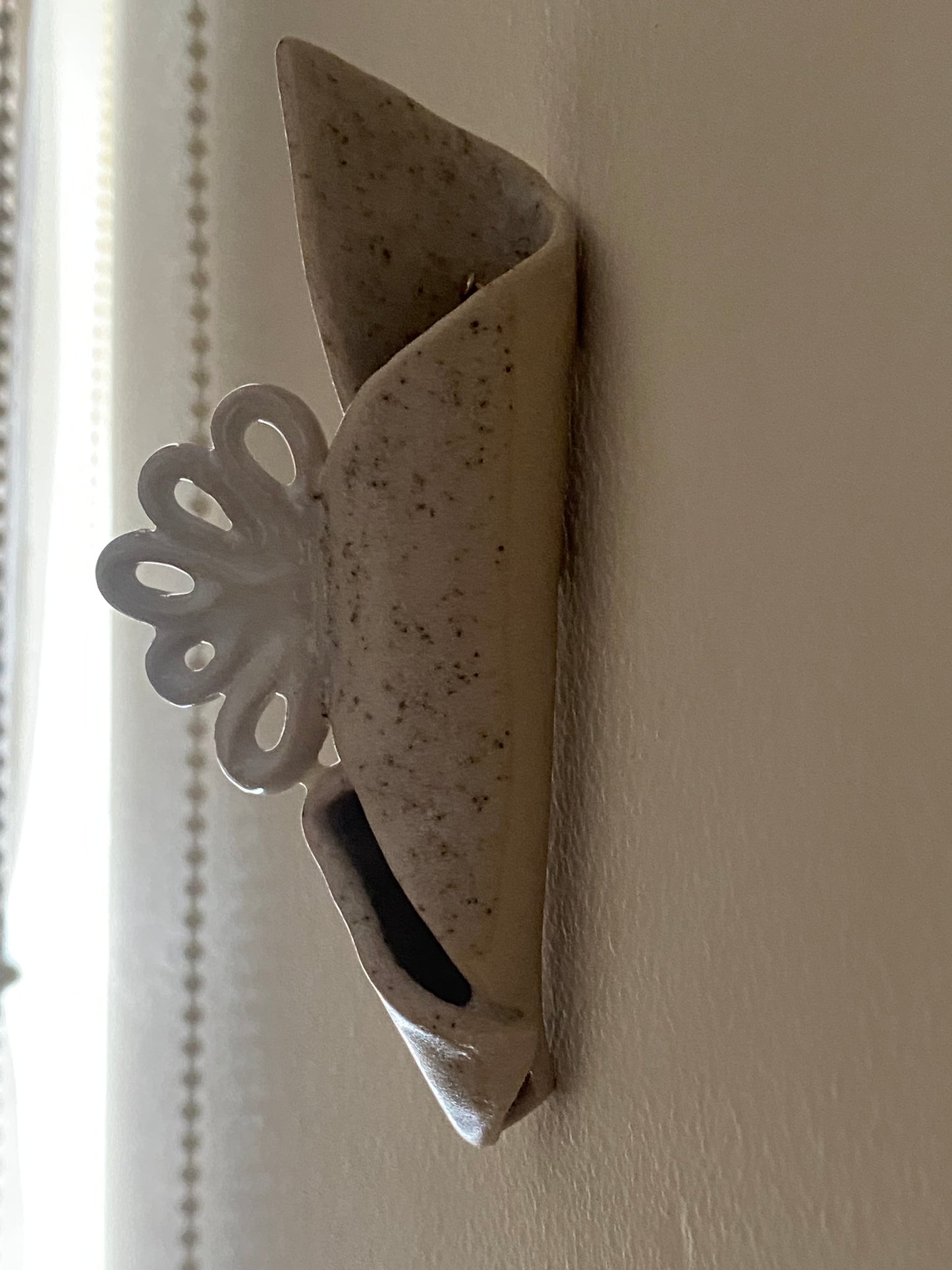 Wall pocket