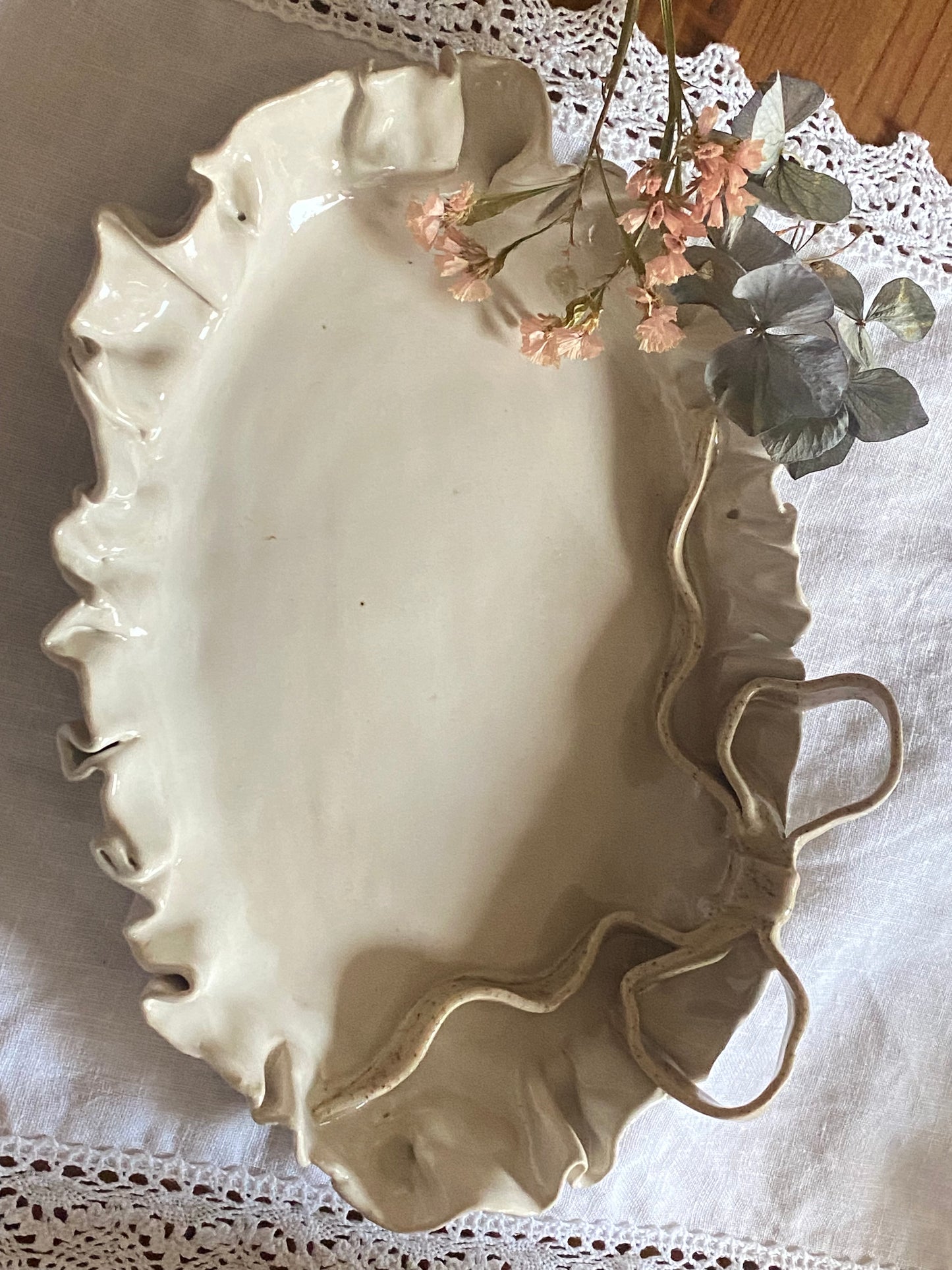 Maève bow tray/serving dish