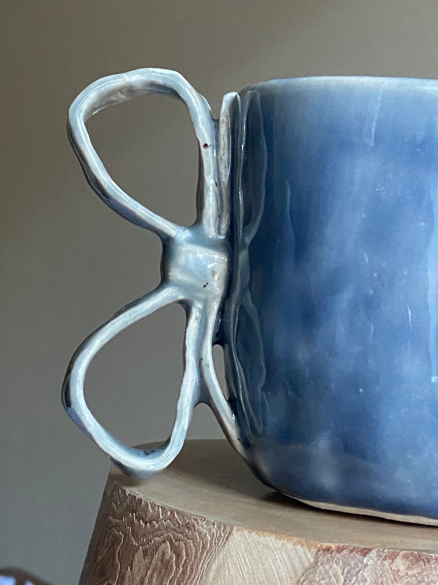 Maève bow mug